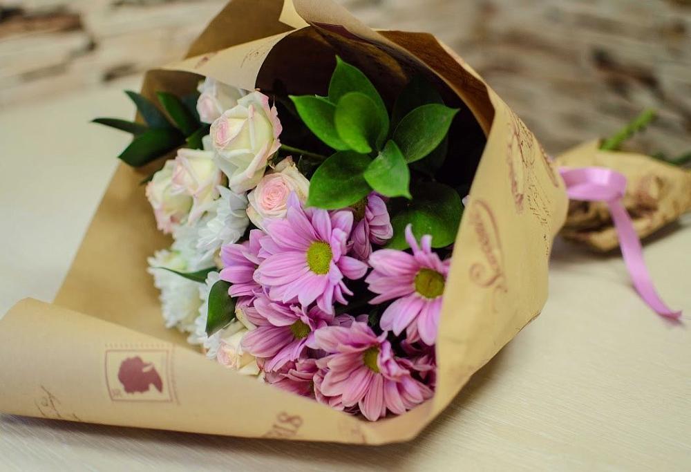 Букет цветов из: Розы и Хризантемы в Йошкар-Оле