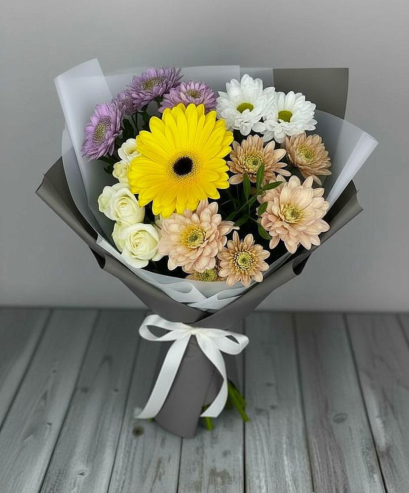 Букет цветов из: Розы, Герберы и Хризантемы в Йошкар-Оле