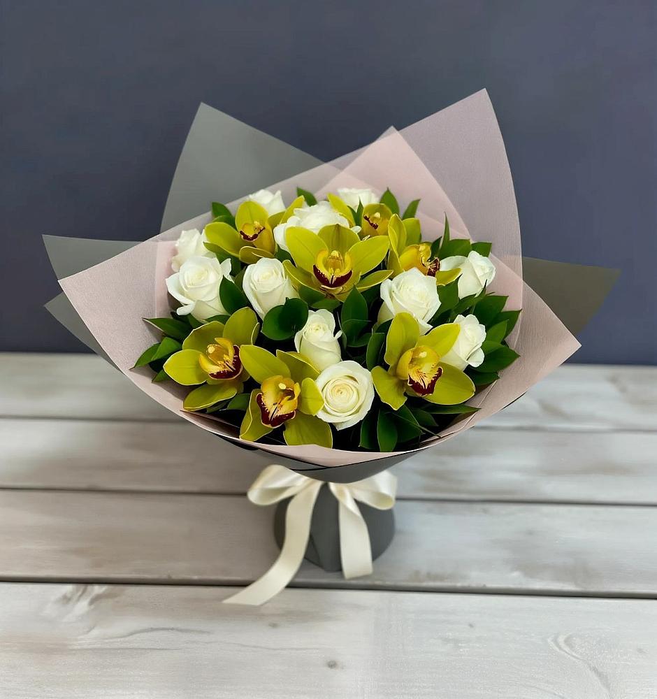 Букет цветов из: Орхидеи и Розы в Йошкар-Оле