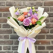 Букет цветов из:  Лизиантусы и Розы #REPLACE_PRED# Йошкар-Оле