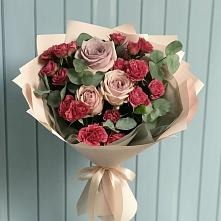 Букет цветов из:  Гвоздики и Розы #REPLACE_PRED# Йошкар-Оле